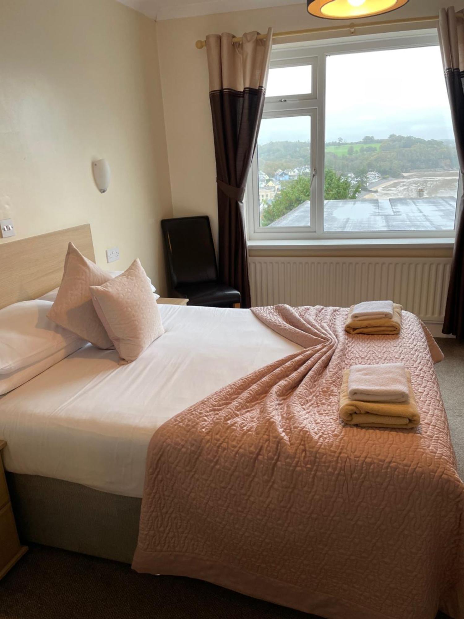 Merlewood Hotel Saundersfoot Esterno foto